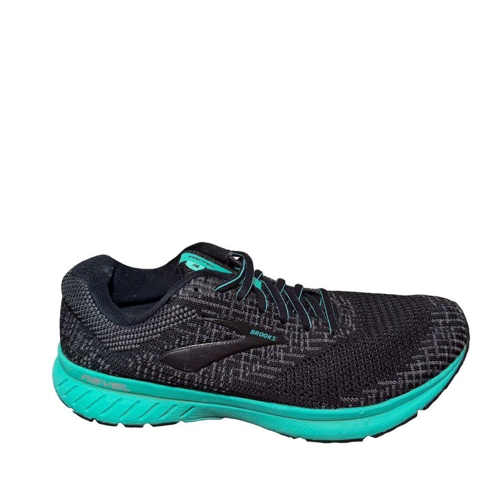Brooks women’s revel Black & Teal Running Shoe size 10.5